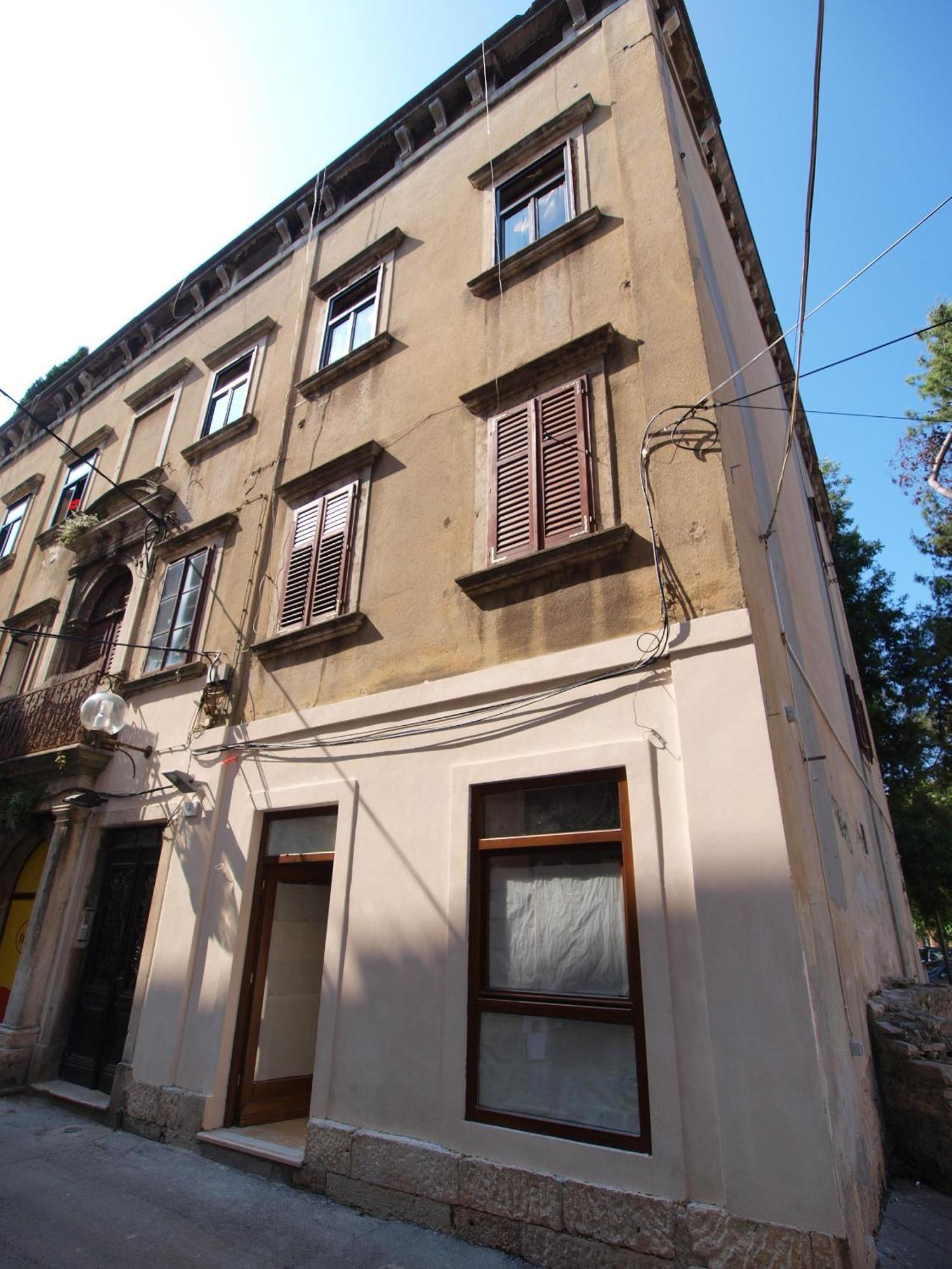 Studio On Main Pedestrian Street Apartment Pula Cameră foto